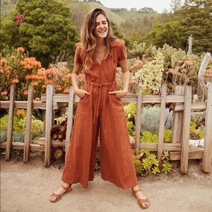 The Dawn Jumper in Rust Linen